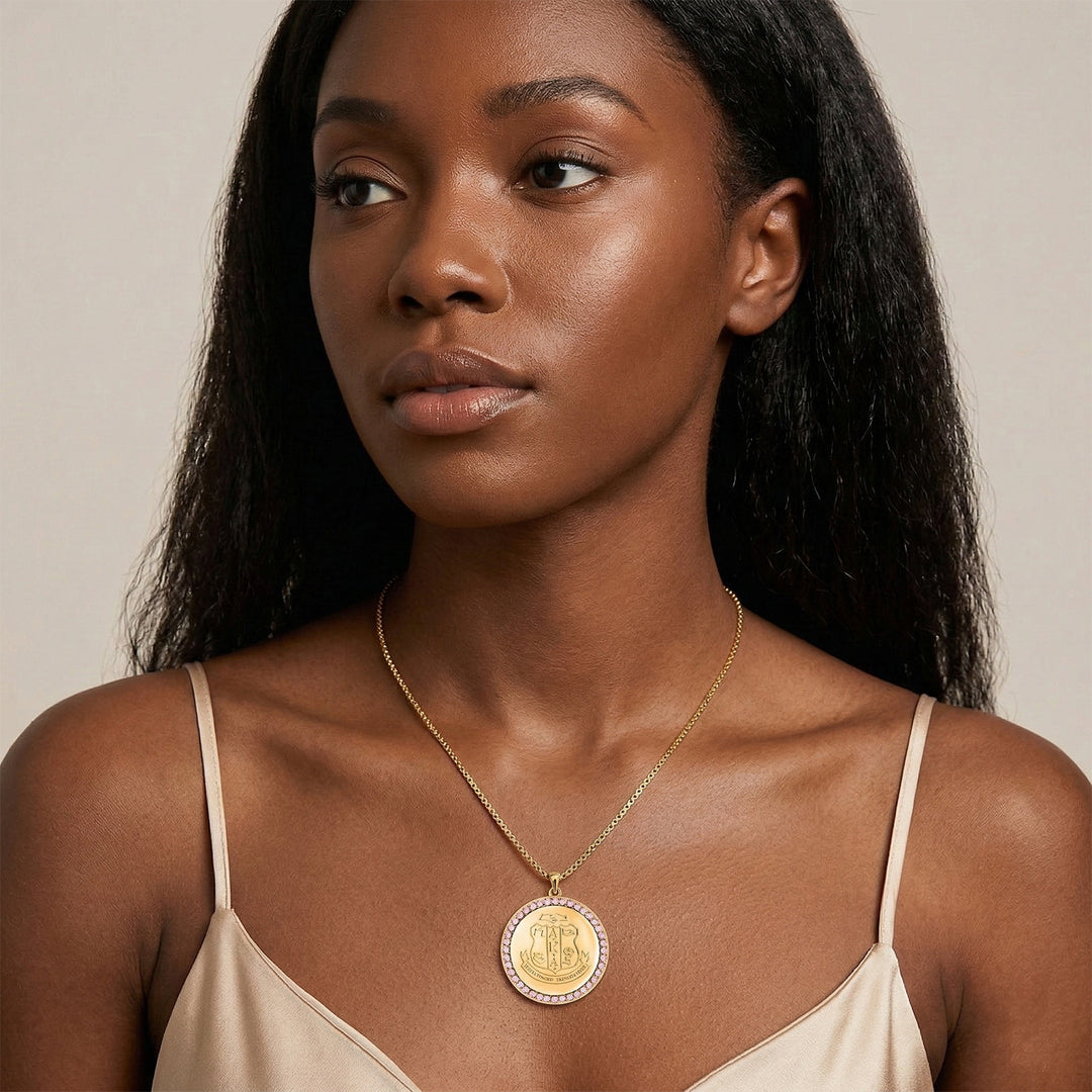 The Shield Halo Necklace (Gold)