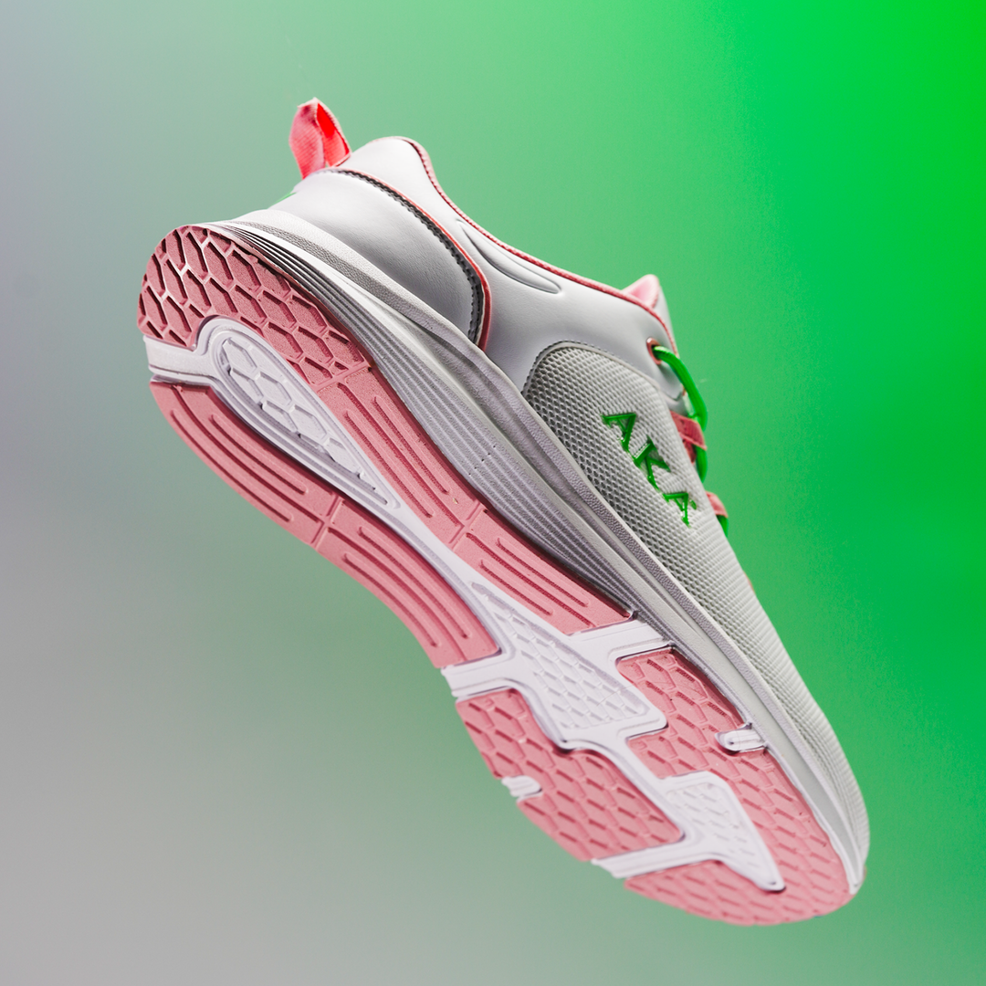 Ivy Edge Tennis Shoe