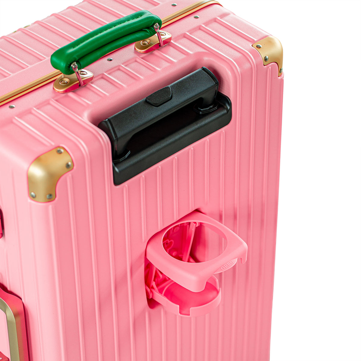 Executive Ivy 22&quot; Suitcase