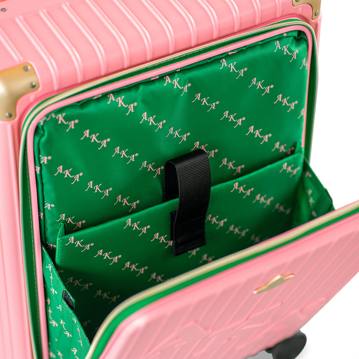 Executive Ivy 22&quot; Suitcase