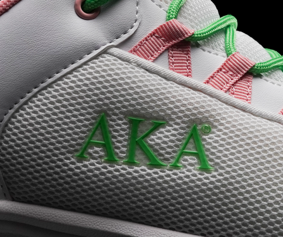 Ivy Edge Tennis Shoe