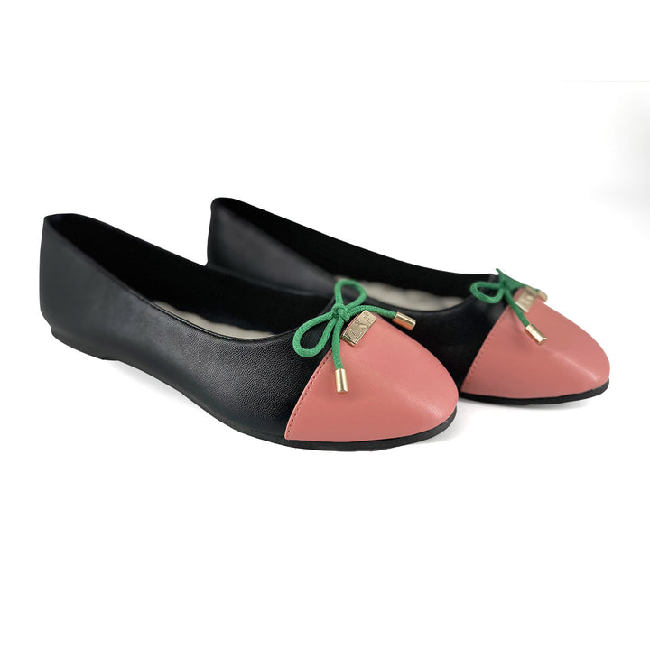 AKA Cap Toe Flat-Black